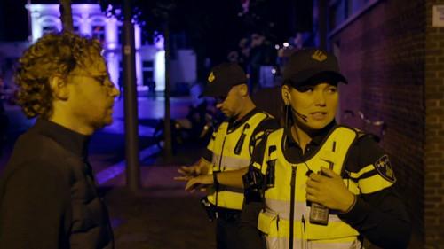 Bureau 040 Season 1 Episode 7 - Episode 7