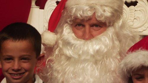 Leverage Season 3 Episode 14 - The Ho, Ho, Ho Job