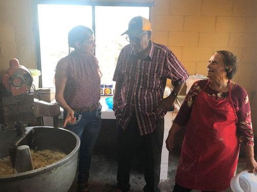 Pati's Mexican Table Season 8 Episode 12 - Home Cooking Sinaloa Style