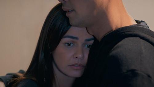 Dirty Linen Season 2 Episode 17 - Broken Pieces