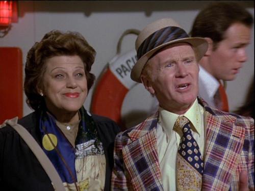 The Love Boat Season 3 Episode 16 - Doc's 'Ex' Change/The Gift/Making the Grade