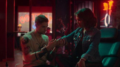 Primate Season 2 Episode 6 - Influencer mom