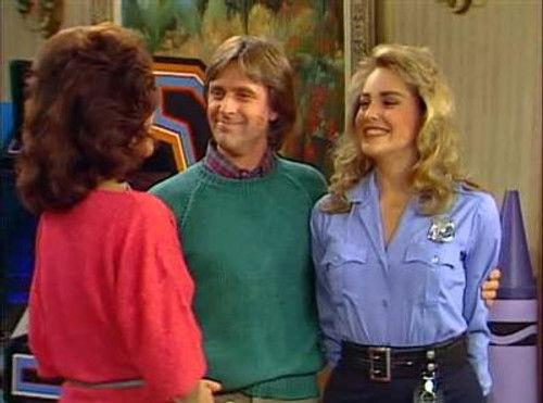 Silver Spoons Season 1 Episode 11 - A Little Magic