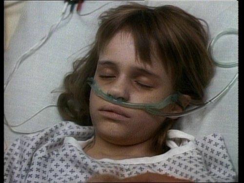 The Twilight Zone Season 1 Episode 5 - If She Dies / Ye Gods