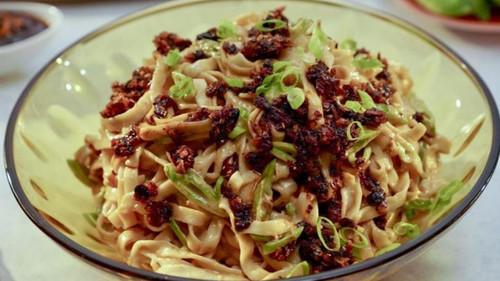 Girl Meets Farm Season 14 Episode 6 - The Year of the Dragon