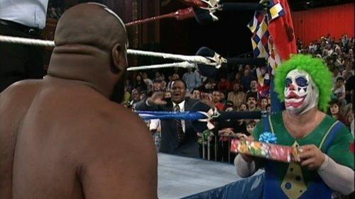 Raw Season 1 Episode 10 - Andre 'The Giant' Roussimoff, Hall Of Famer