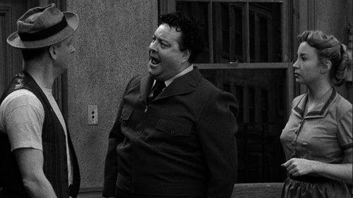 The Honeymooners Season 1 Episode 30 - The Loudspeaker
