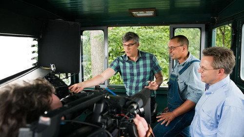 The Henry Ford's Innovation Nation Season 4 Episode 1 - Luxury Tree Houses