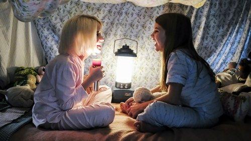 Young Sheldon Season 2 Episode 10 - A Stunted Childhood and a Can of Fancy Mixed Nuts