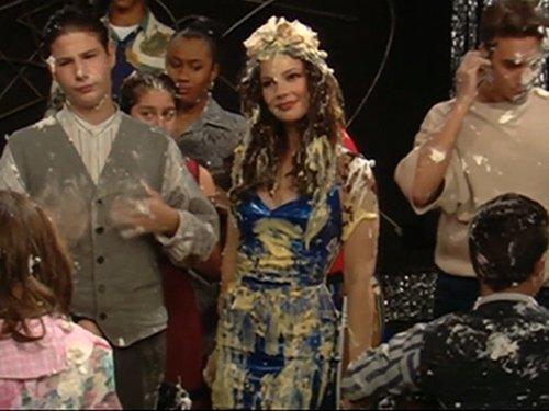 The Nanny Season 3 Episode 4 - A Fine Family Feud