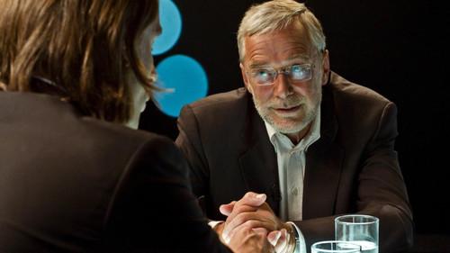 Background image for Skandal Schule - Macht Lernen dumm?