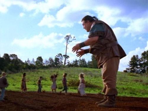 Hercules: The Legendary Journeys Season 2 Episode 10 - Cast a Giant Shadow