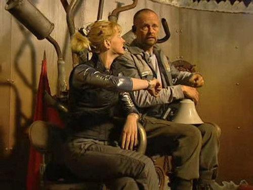 Scrapheap Challenge Season 2 Episode 3 - Amphibious Vehicles