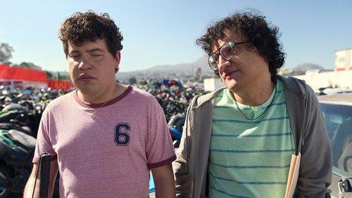 Nothing to See Here Season 1 Episode 5 - You Got a Stage Name?