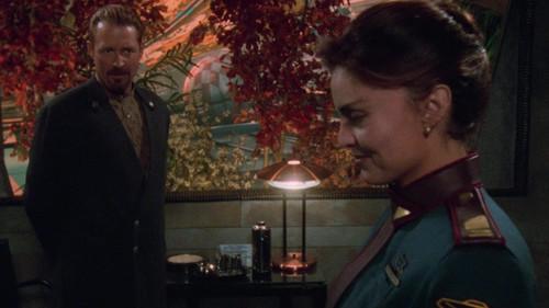 Babylon 5 Season 5 Episode 6 - Strange Relations