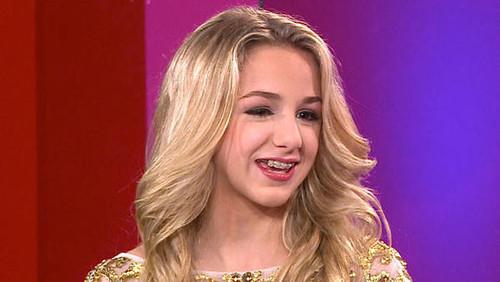 Dance Moms Season 4 Episode 18 - Girl Talk