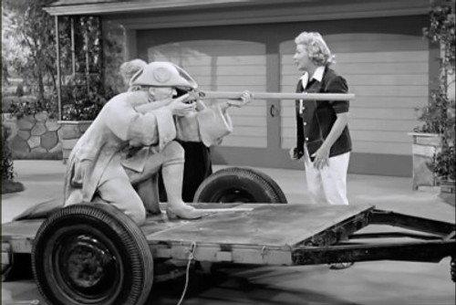 undefined Season 6 Episode 27 - The Ricardos Dedicate a Statue