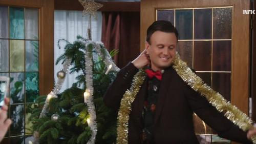 Familien Lykke Season 1 Episode 12 - Respect for Grandiosa