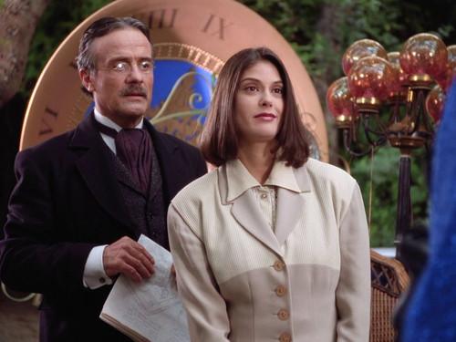 Lois & Clark: The New Adventures of Superman Season 2 Episode 18 - Tempus Fugitive