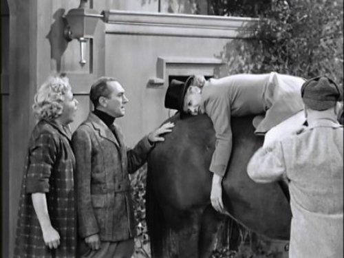 I Love Lucy Season 5 Episode 16 - The Fox Hunt