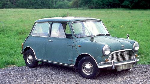 Wheeler Dealers Season 1 Episode 7 - Austin Mini Mk1 (Part 1)
