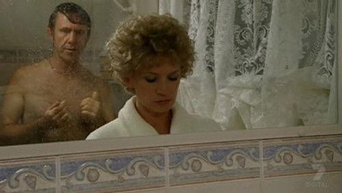 Kath & Kim Season 4 Episode 4 - Environment