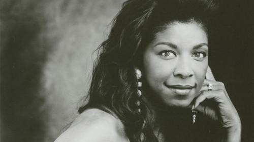 Great Performances Season 49 Episode 12 - Unforgettable With Love - Natalie Cole