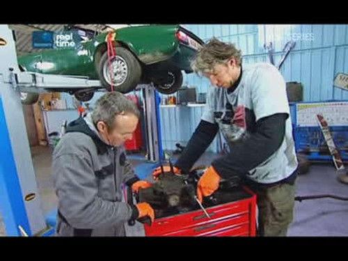 Wheeler Dealers Season 6 Episode 2 - Triumph Spitfire Mk.IV (Part 2)
