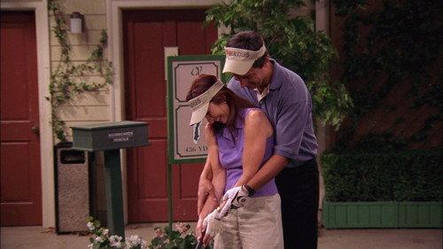 Everybody Loves Raymond Season 8 Episode 1 - Fun with Debra