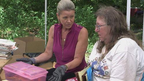 Hoarders Season 8 Episode 13 - Sandy & Len