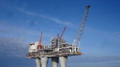 Richard Hammond's Engineering Connections Season 1 Episode 4 - Super Rig