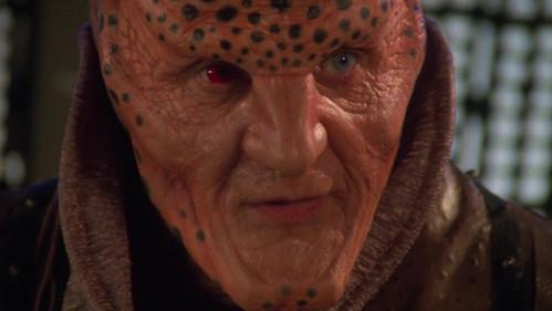 Babylon 5 Season 5 Episode 12 - The Ragged Edge