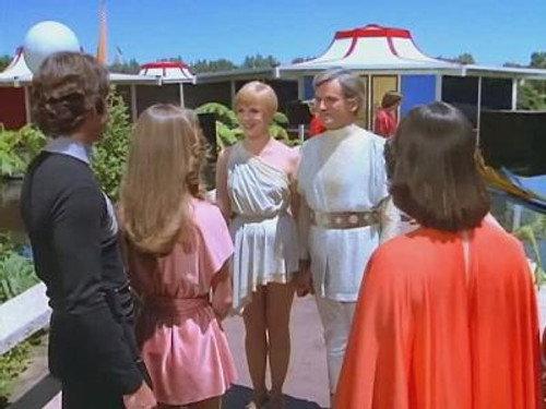 Logan's Run Season 1 Episode 2 - The Collectors