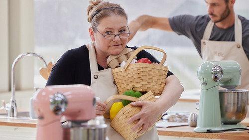 The Great Canadian Baking Show Season 7 Episode 4 - Harvest Week