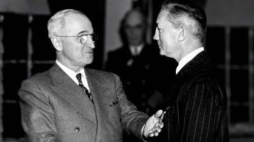 Oliver Stone's Untold History of the United States Season 1 Episode 4 - Chapter 4 - The Cold War - 1945-1950