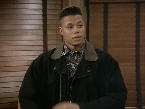 Coach Season 6 Episode 19 - Blue Chip Blues