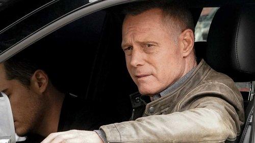 Chicago P.D. Season 9 Episode 21 - House of Cards (1)