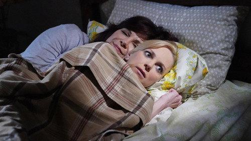 Mom Season 7 Episode 20 - Big Sad Eyes and a Antique Hot Dog