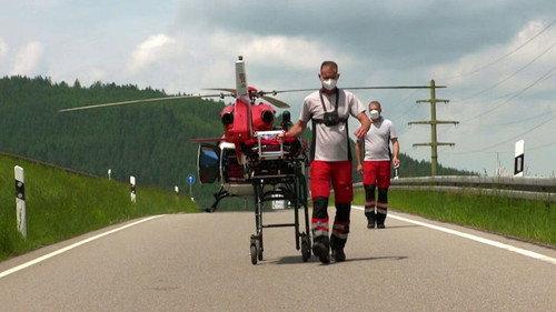 Die Rettungsflieger – Hilfe aus der Luft Season 1 Episode 1 - Episode 1