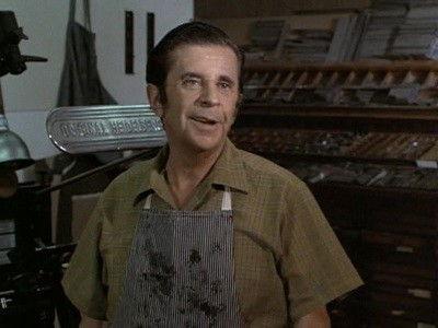 Adam-12 Season 3 Episode 24 - Log 106: Post Time