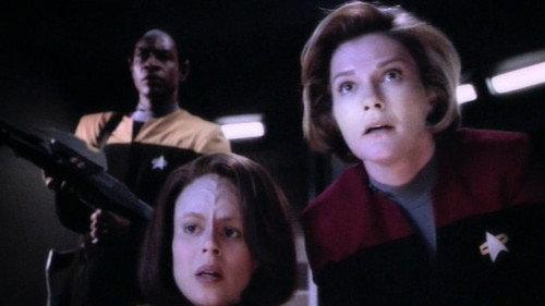 Star Trek: Voyager Season 4 Episode 13 - Waking Moments