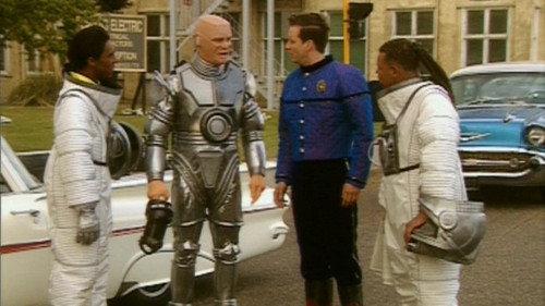 Red Dwarf Season 7 Episode 1 - Tikka to Ride