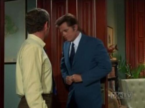 Hawaii Five-O Season 3 Episode 5 - The Guarnerius Caper