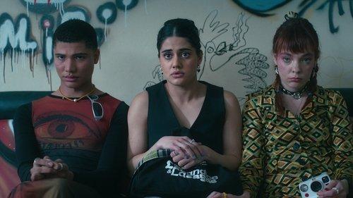 Heartbreak High Season 2 Episode 1 - Bird Psycho