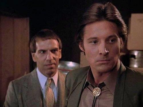 Scarecrow and Mrs. King Season 1 Episode 5 - The A.C.M. Kid