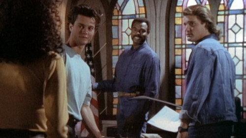 21 Jump Street Season 5 Episode 9 - Diplomas for Sale