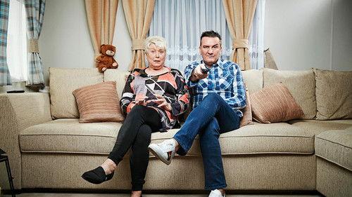 Gogglebox Season 19 Episode 10 - Episode 10