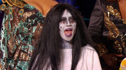 RuPaul's Drag Race Season 10 Episode 13 - Queens Reunited