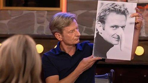 LOL: Last One Laughing Season 5 Episode 2 - The blue hand