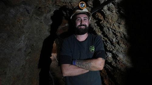 Outback Crystal Hunters Season 2 Episode 1 - Aqua Hues And Sapphire Blues